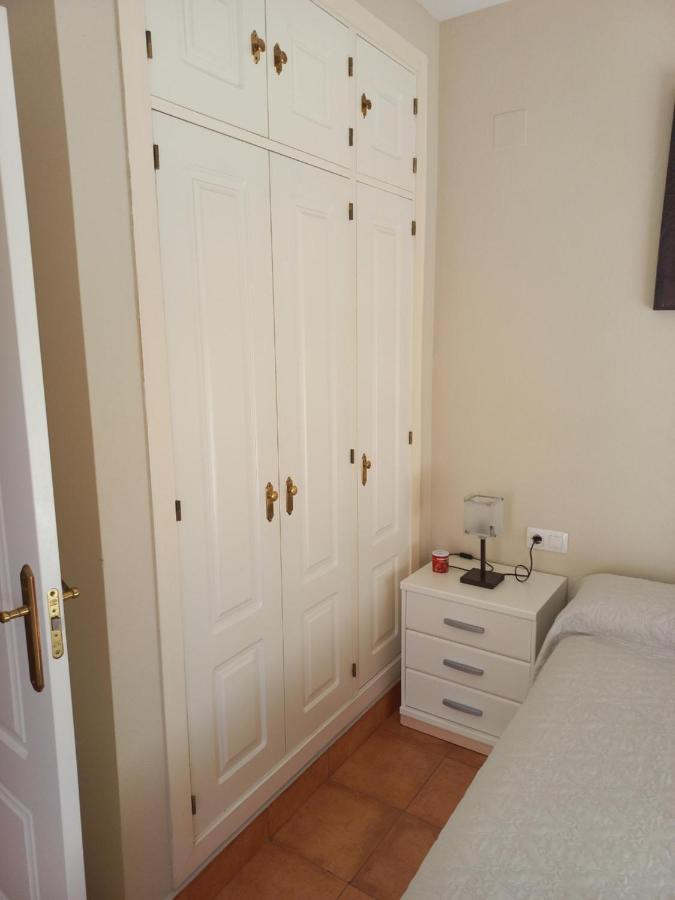 Apartamento Novo ,Chiclana Daire Chiclana de la Frontera Dış mekan fotoğraf